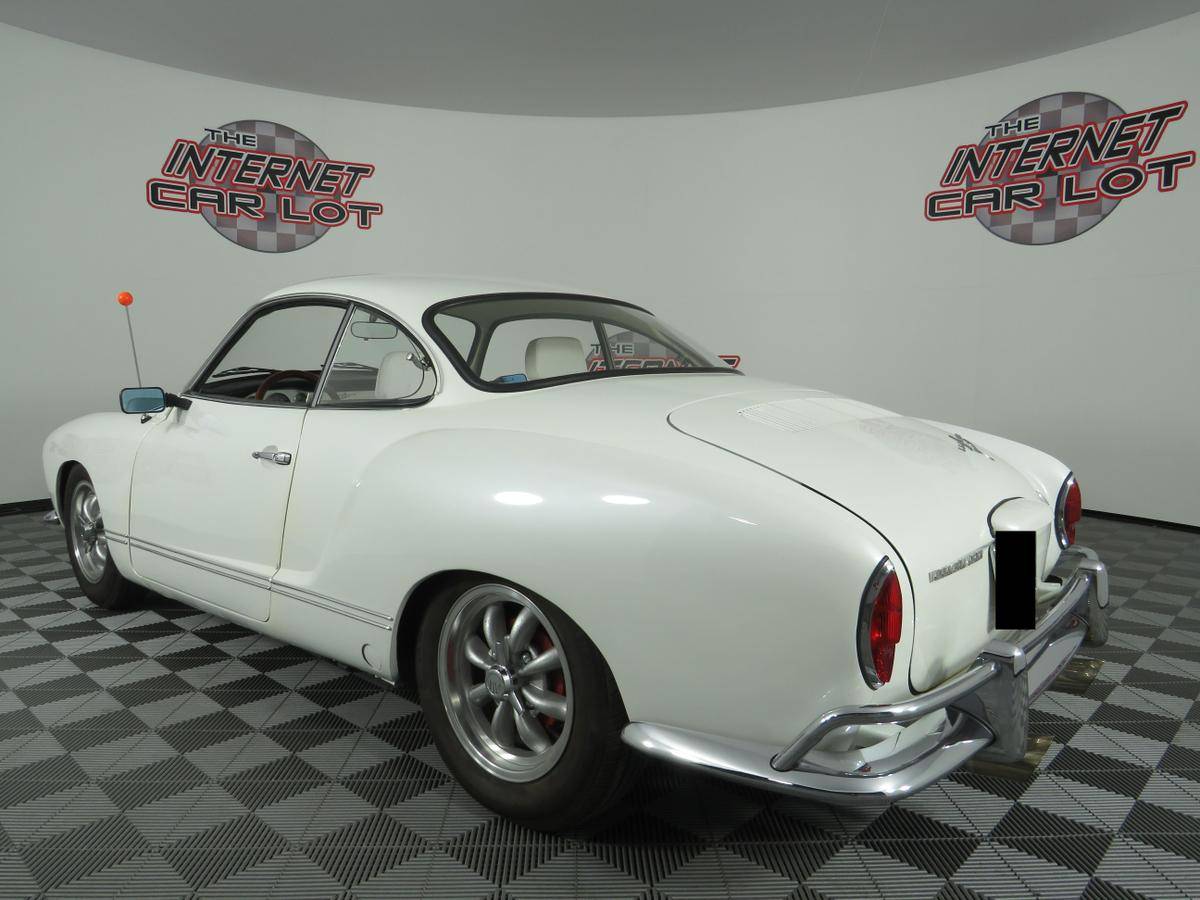 Volkswagen-Karmann-ghia-1969-5