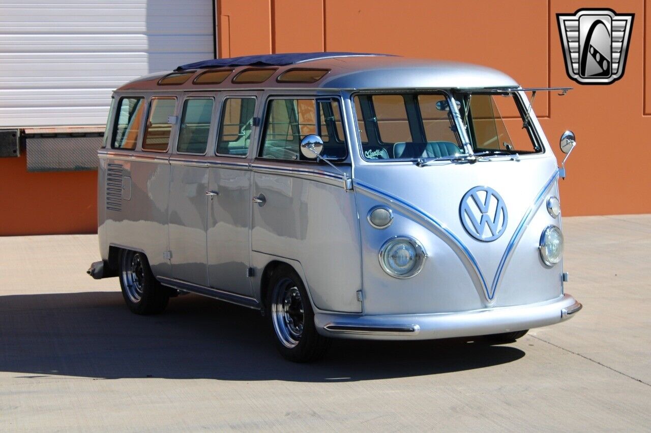 Volkswagen-Kombi-1969-6