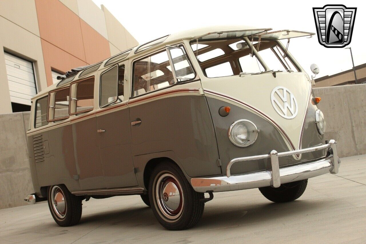 Volkswagen-Microbus-1958-4