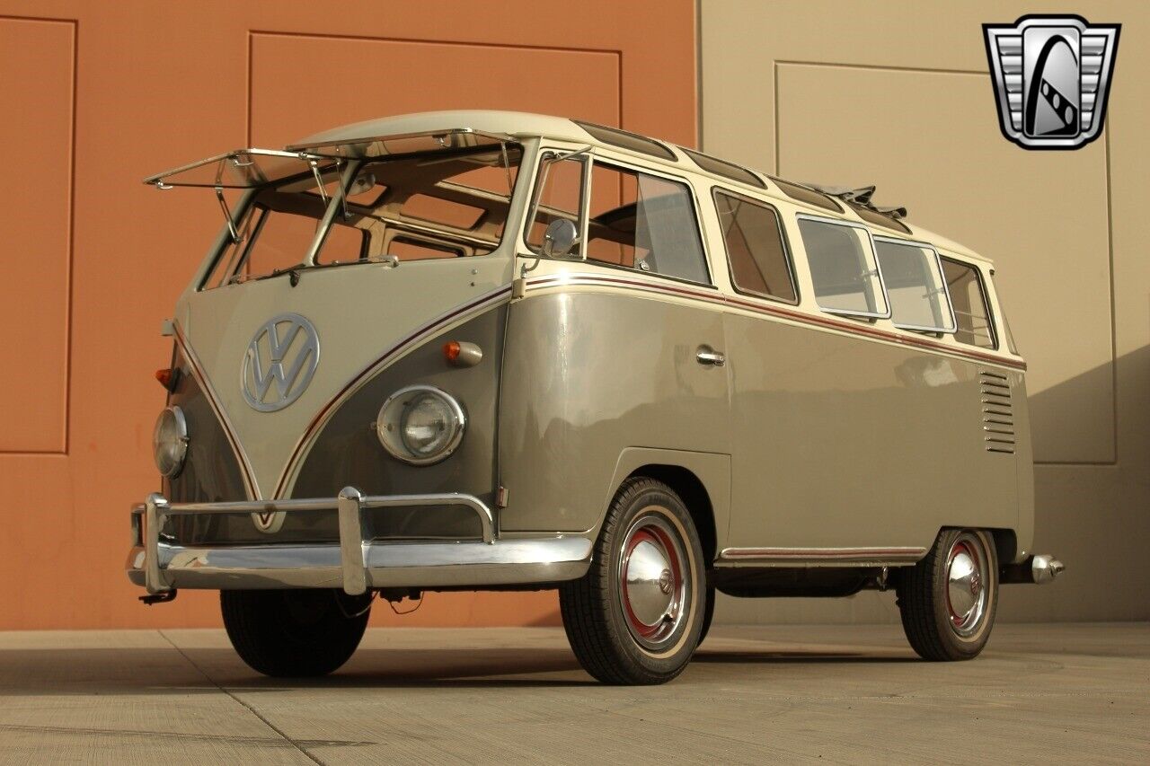 Volkswagen-Microbus-1958-6