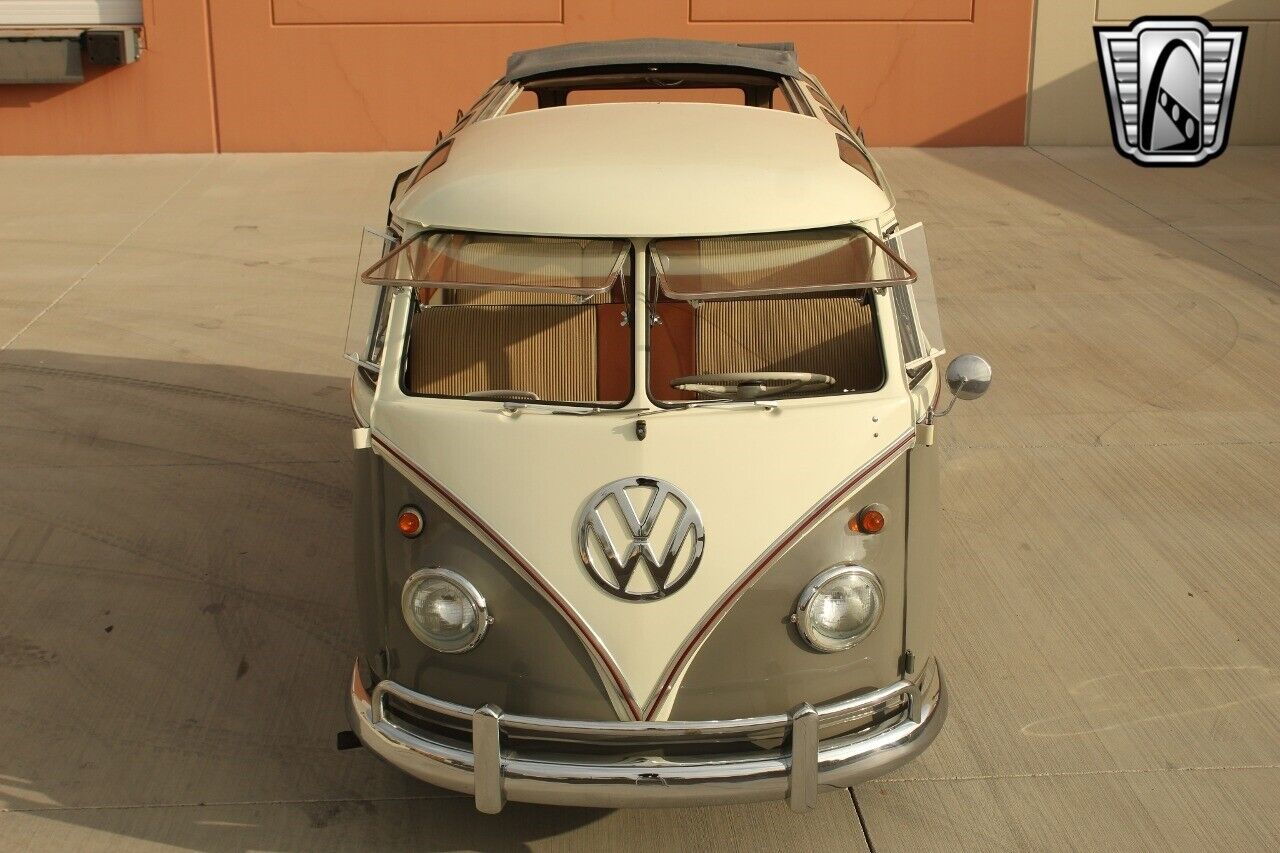 Volkswagen-Microbus-1958-7