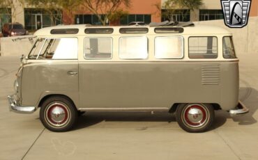 Volkswagen-Microbus-1958-9