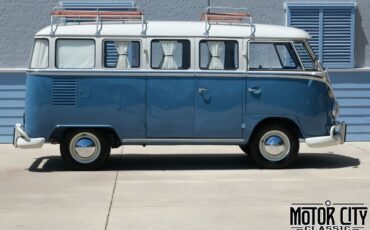 Volkswagen-Microbus-1970-1