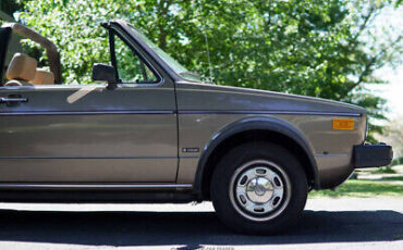 Volkswagen-Rabbit-Cabriolet-1984-10