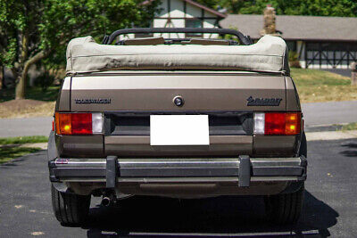 Volkswagen-Rabbit-Cabriolet-1984-6