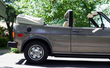 Volkswagen-Rabbit-Cabriolet-1984-9