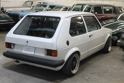 Volkswagen-Rabbit-Coupe-1984-9