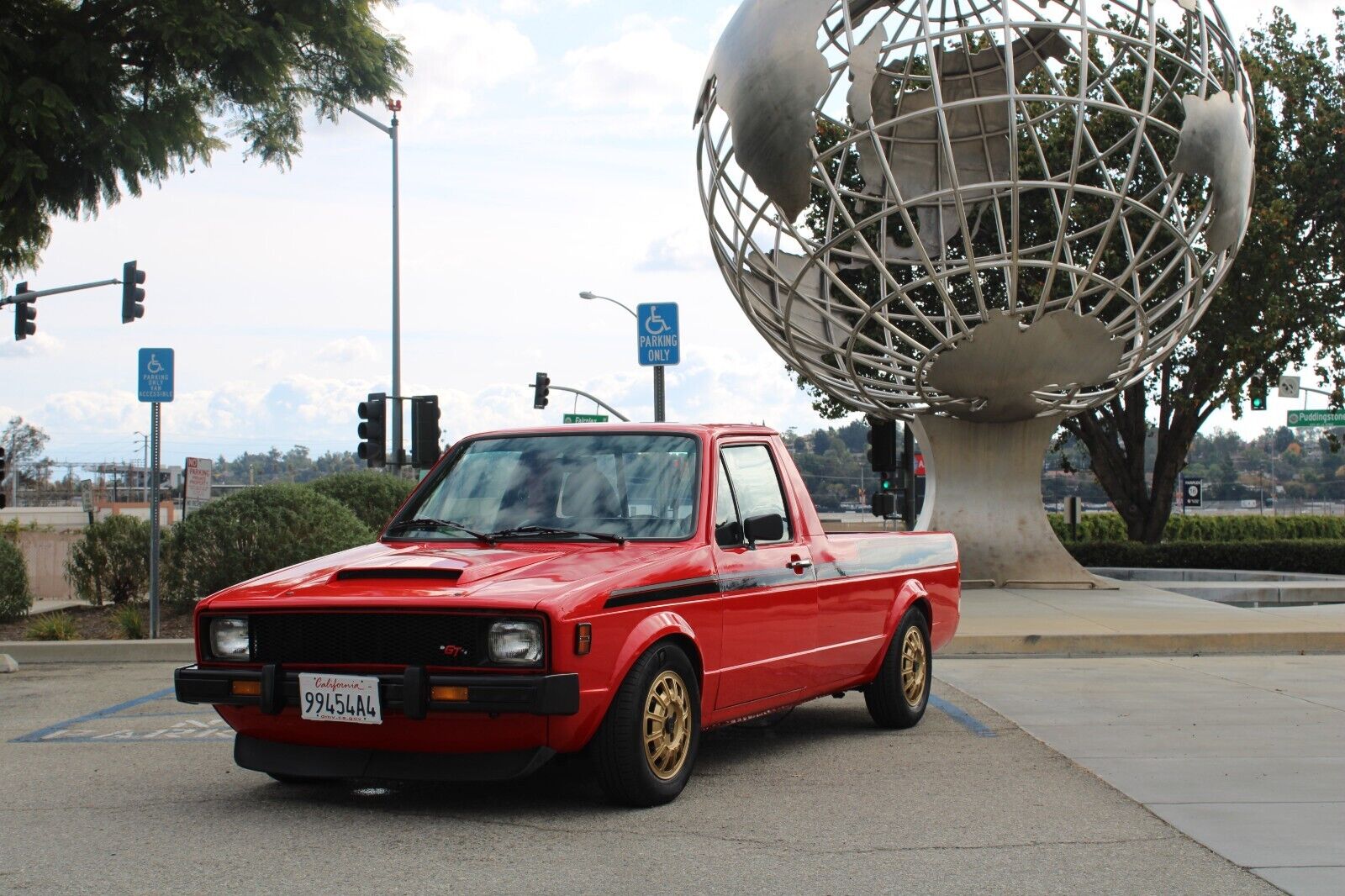 Volkswagen-Rabbit-Pickup-1980-3