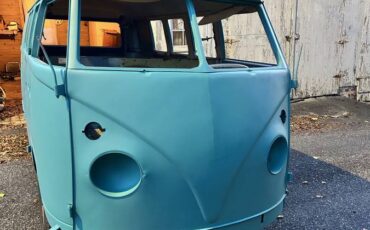 Volkswagen-Split-window-bus-1965-1