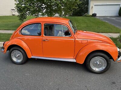 Volkswagen-Super-Beetle-1971-2