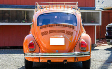 Volkswagen-Super-Beetle-1972-6