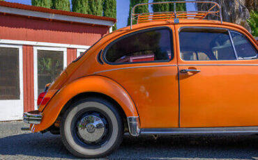 Volkswagen-Super-Beetle-1972-9