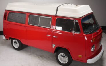 Volkswagen-T2B-Camper-Van-1973-1