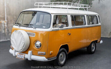 Volkswagen-Type-2-1972-8