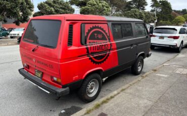 Volkswagen-Vanagon-1990