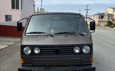 Volkswagen-Vanagon-1990-4