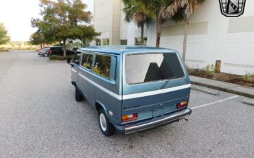 Volkswagen-Vanagon-Bus-1986-8