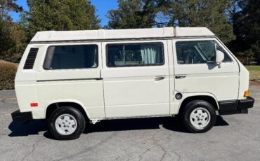 Volkswagen-Vanagon-camper-1990-8