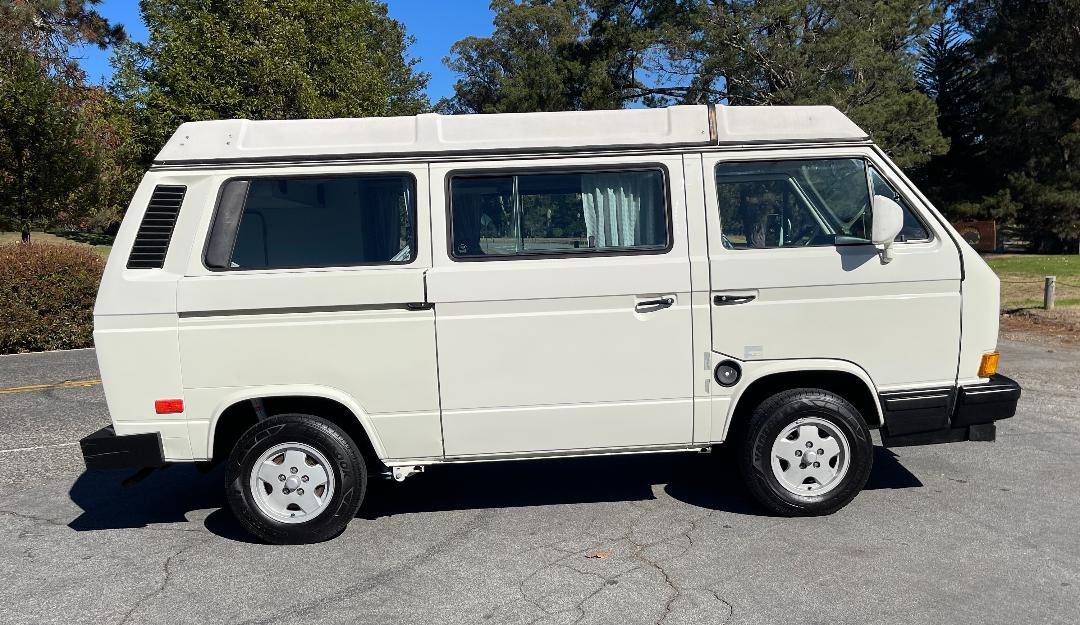 Volkswagen-Vanagon-camper-1990-8