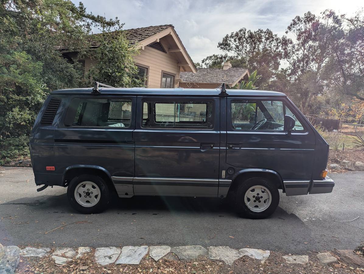 Volkswagen-Vanagon-carat-1990-3