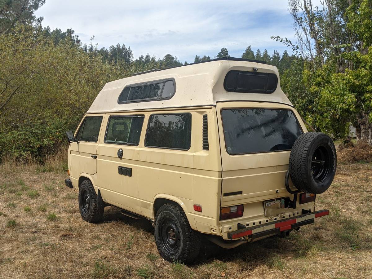 Volkswagen-Vanagon-diesel-1982-3