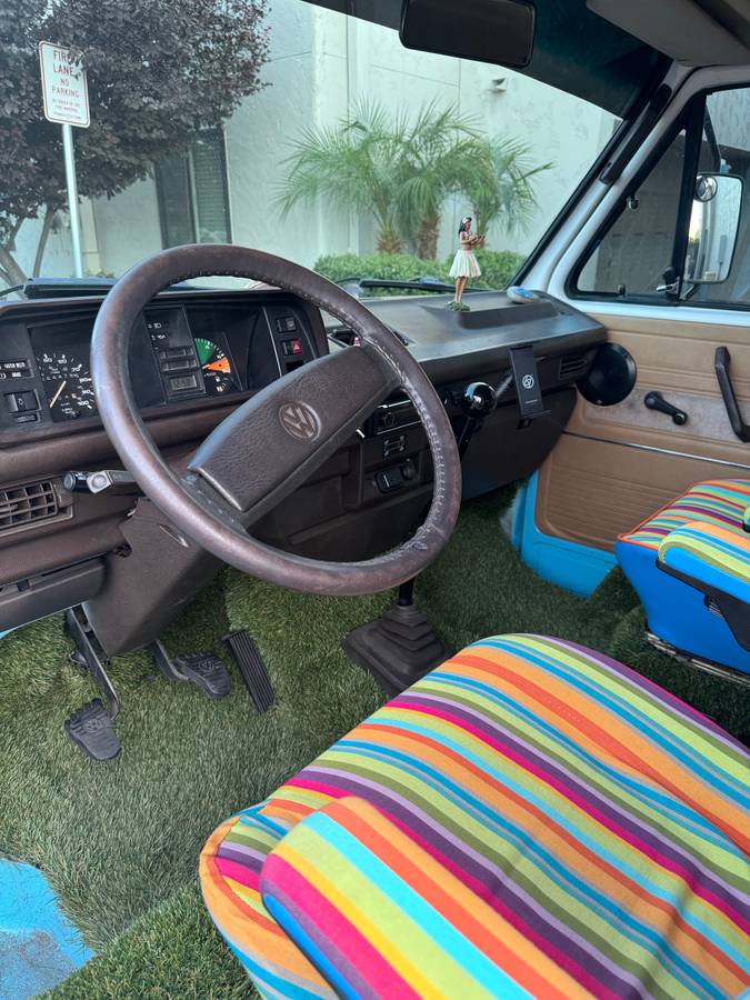 Volkswagen-Vanagon-syncro-1989-4