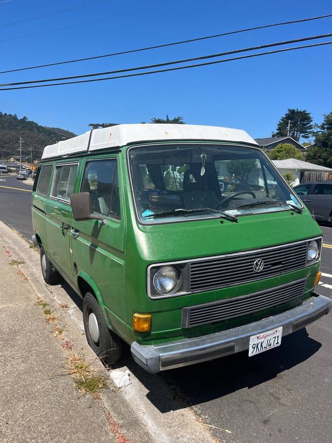 Volkswagen-Vanagon-westfalia-1984-1