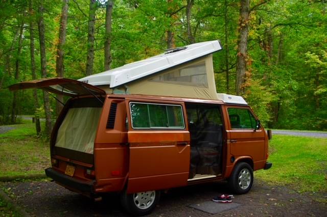 Volkswagen-Vanagon-westfalia-1984-13