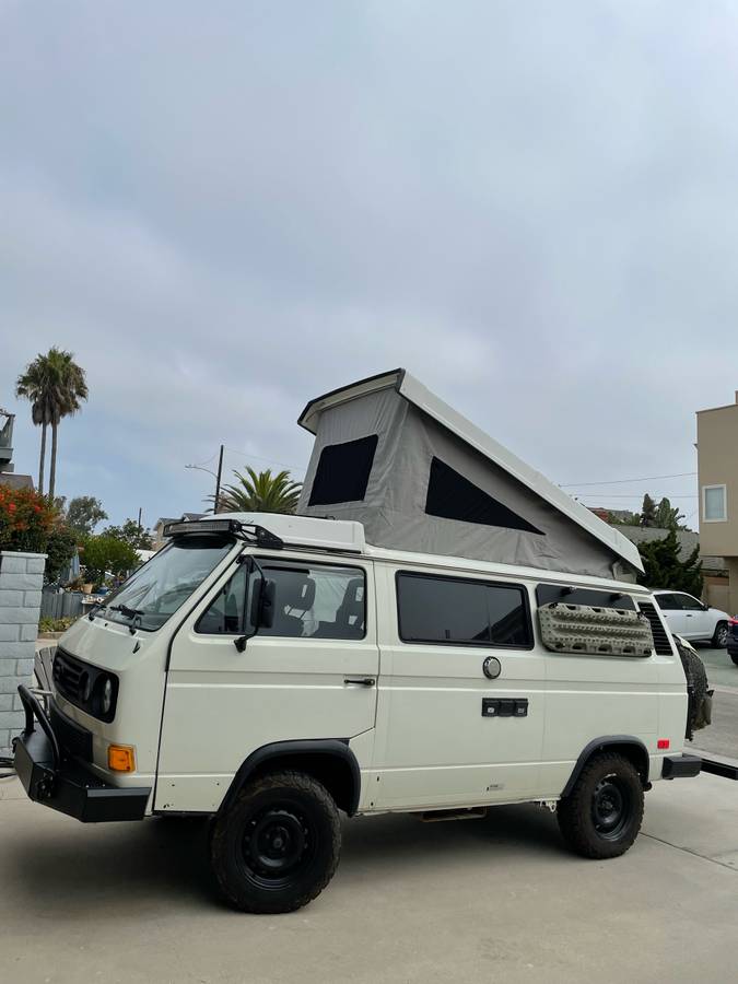 Volkswagen-Vanagon-westfalia-1990