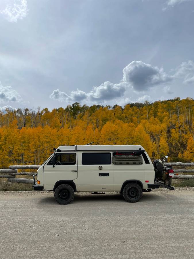 Volkswagen-Vanagon-westfalia-1990-3