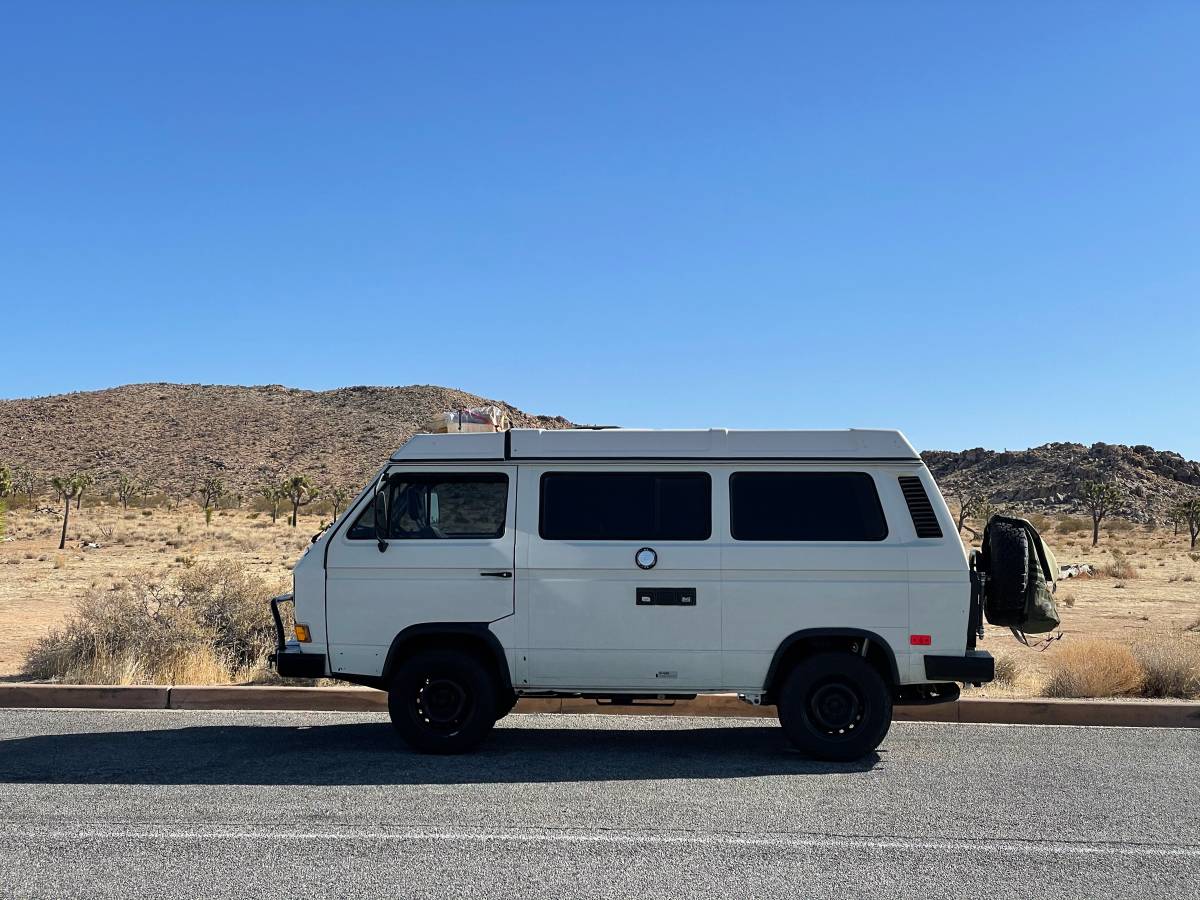 Volkswagen-Vanagon-westfalia-1990-8