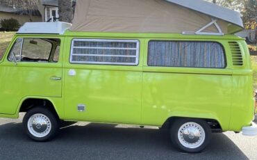 Volkswagen-Vw-camper-1974-7