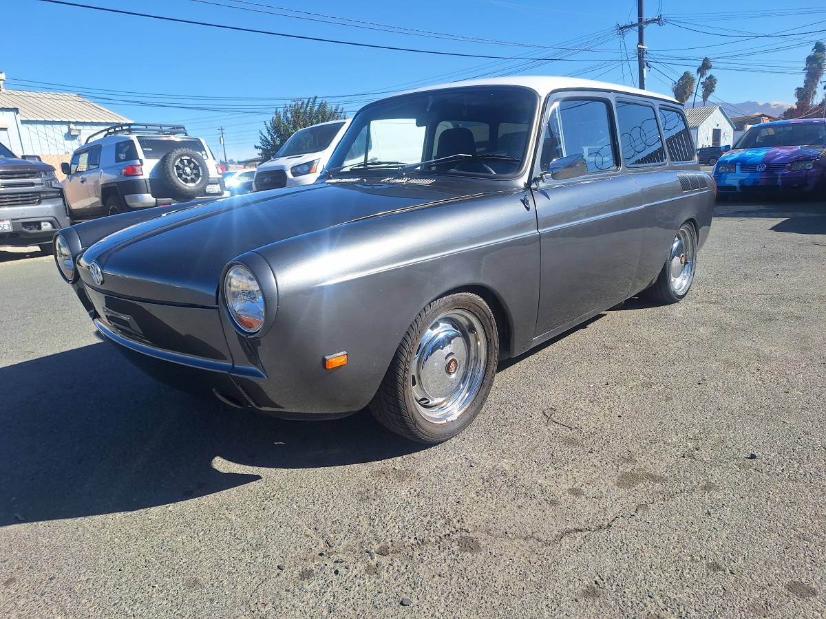 Volkswagen-Vw-squareback-1970-1