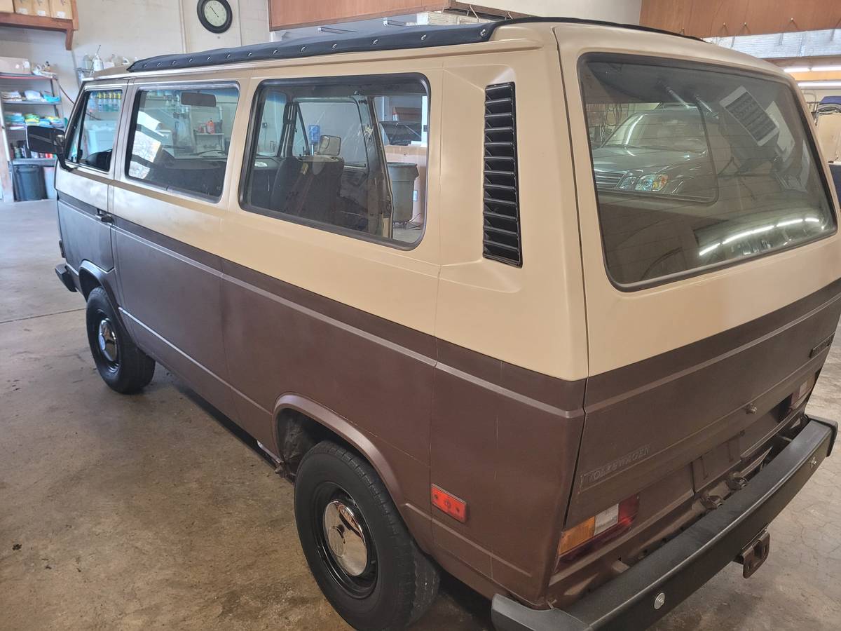 Volkswagen-Vw-vanagon-1981-3