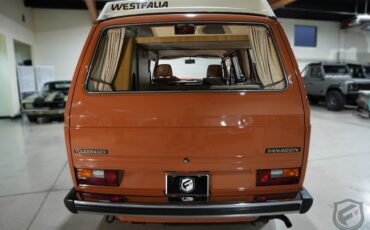 Volkswagen-Westfalia-Camper-1980-3