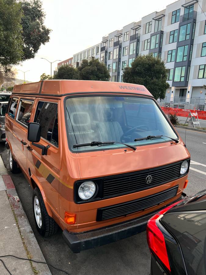 Volkswagen-Westfalia-vanagon-1983-3