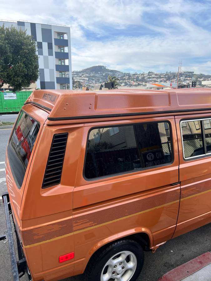 Volkswagen-Westfalia-vanagon-1983-4