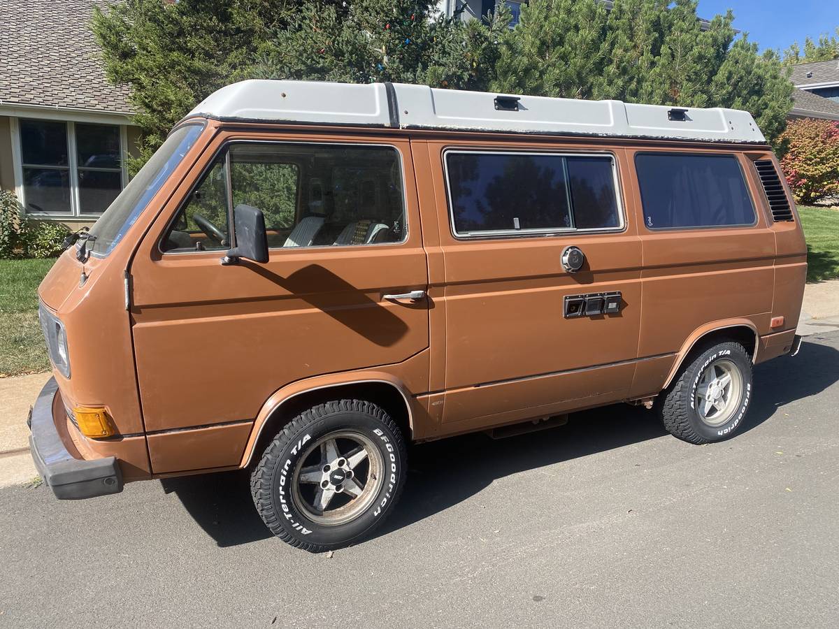 Volkswagen-Westfalia-vanagon-1983-7