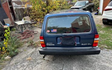 Volvo-240dl-wagon-1989-4