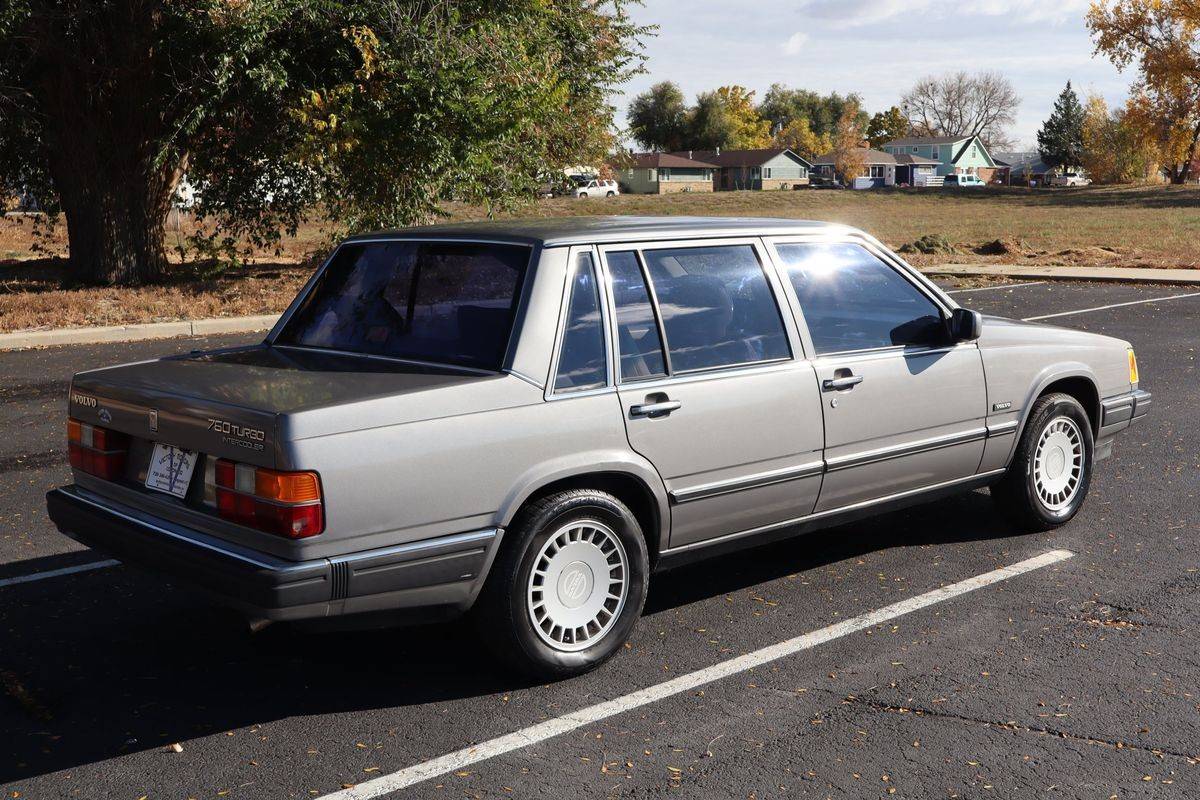 Volvo-760-gle-turbo-1988-3