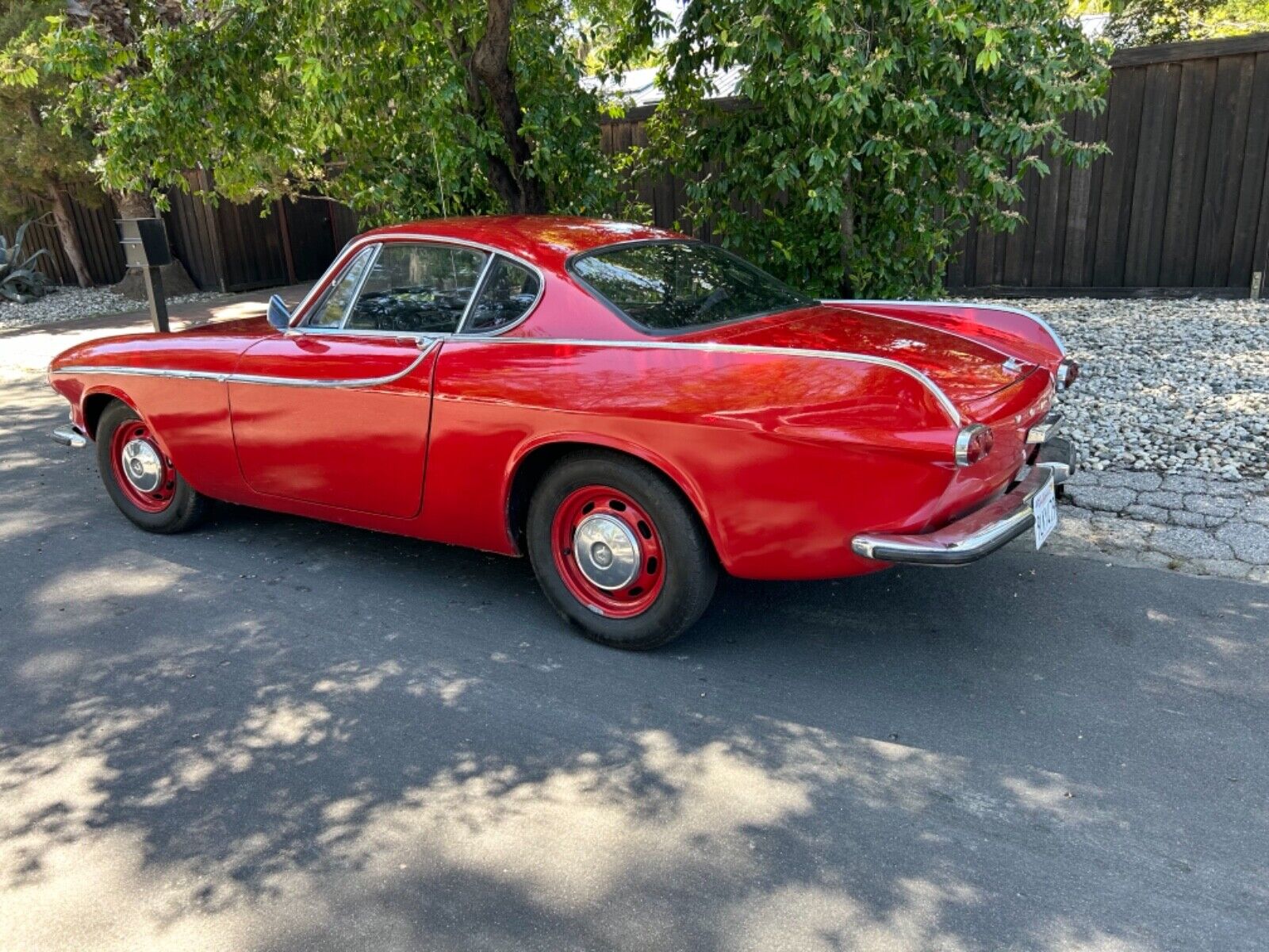 Volvo-P1800-1800S-Coupe-1966-7