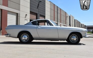 Volvo-P1800-S-Coupe-1965-7