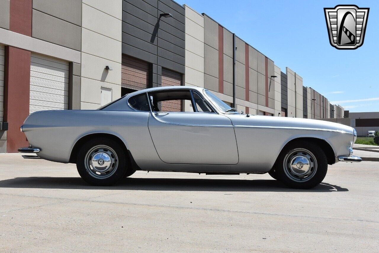 Volvo-P1800-S-Coupe-1965-7