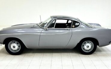 Volvo-P1800S-Coupe-1966-1