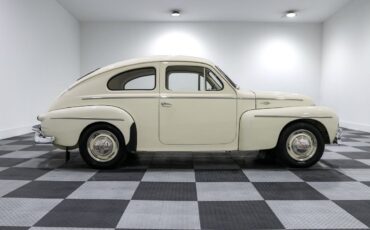 Volvo-PV444-Coupe-1958-7