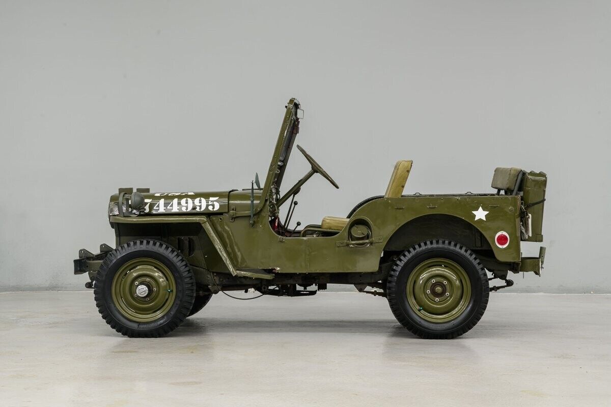 Willys-Jeep-1951-2