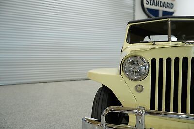 Willys-Jeepster-1949-7