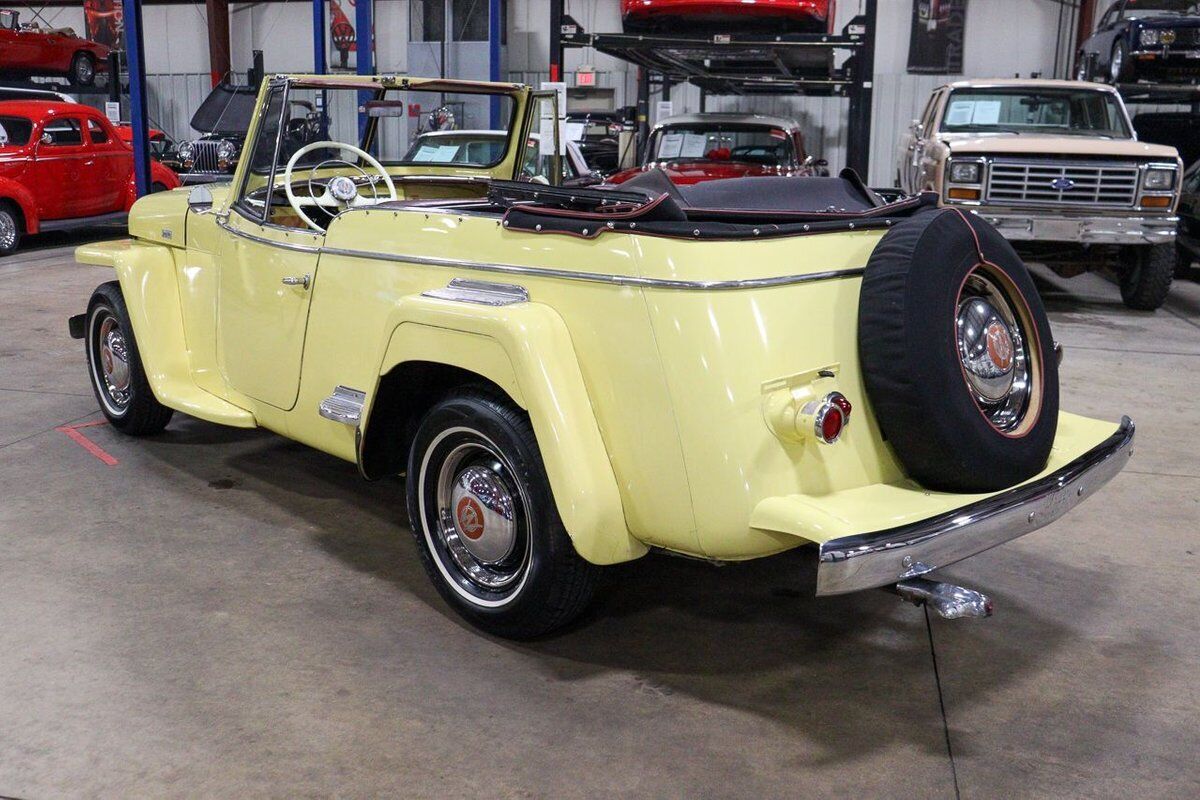 Willys-Jeepster-Cabriolet-1948-4