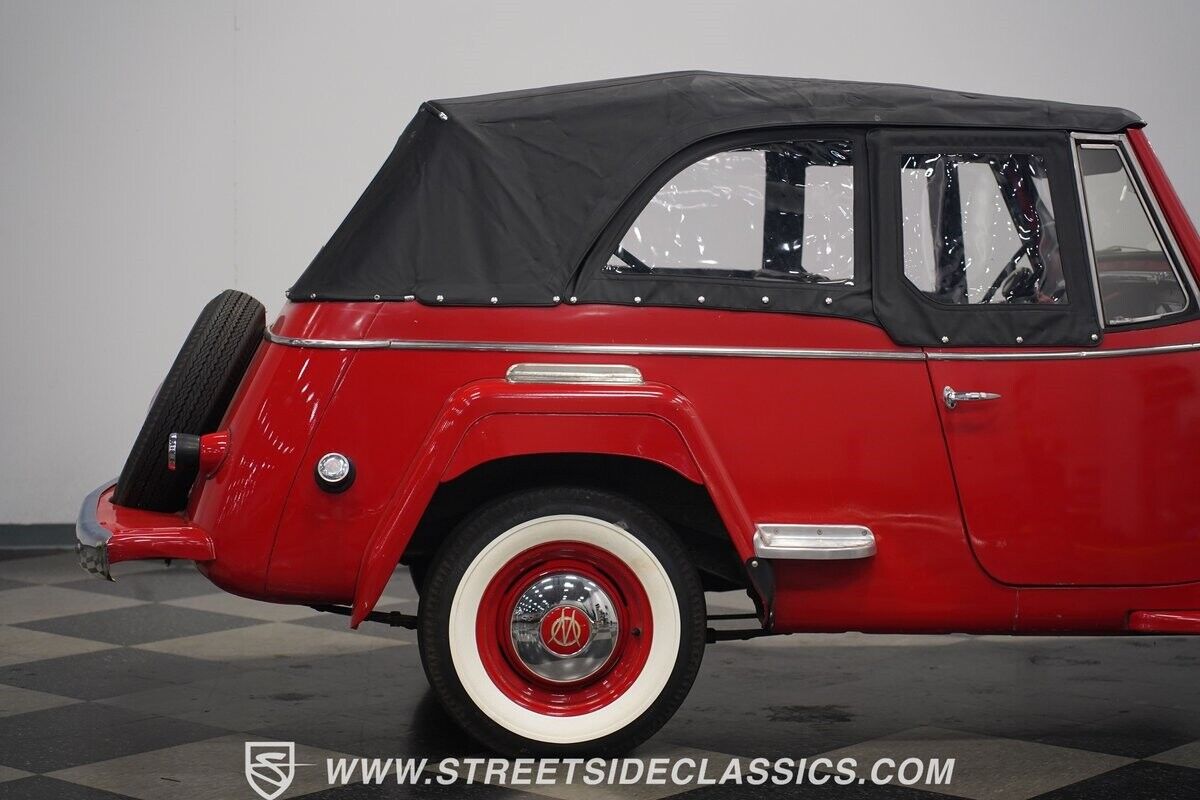 Willys-Jeepster-Cabriolet-1949-32