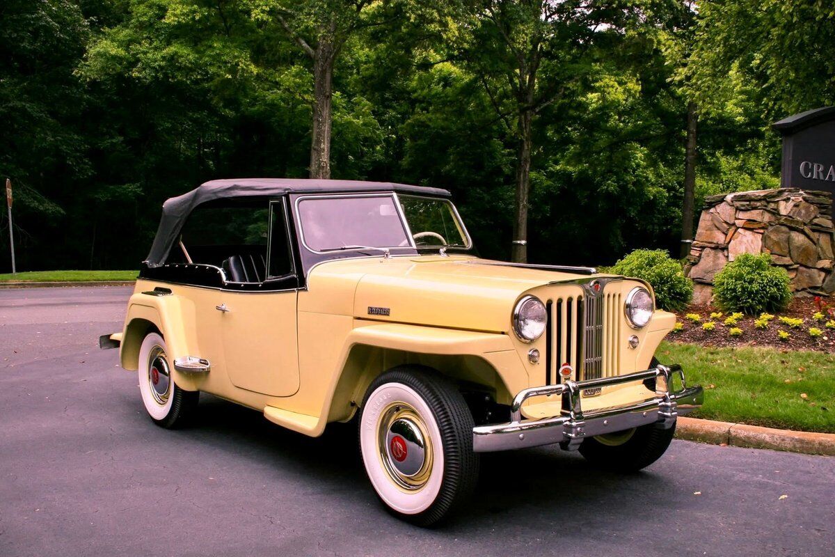 Willys-Overland-Jeepster-Cabriolet-1949-4